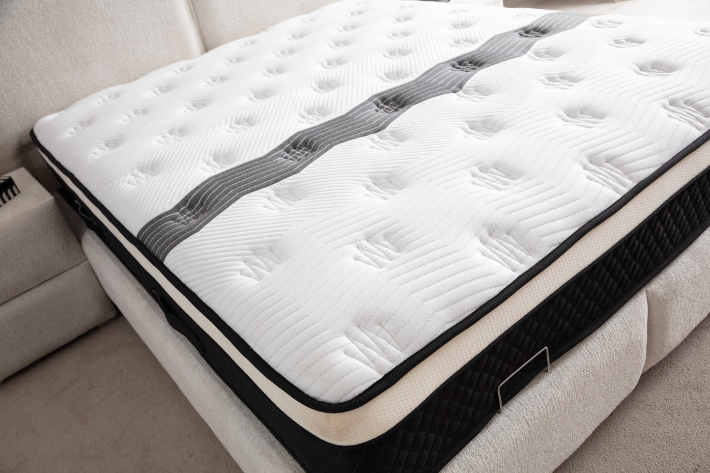 Lit coffre Maya Chenille Blanc Cassé